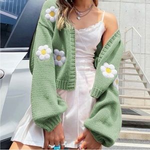 Floral Pattern Drop Sleeve Cardigan